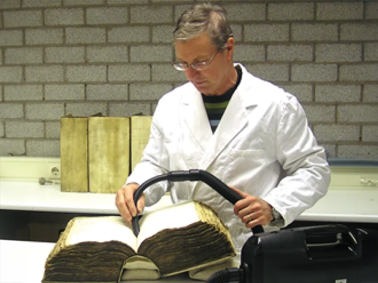 吸引力の無段階コントロール